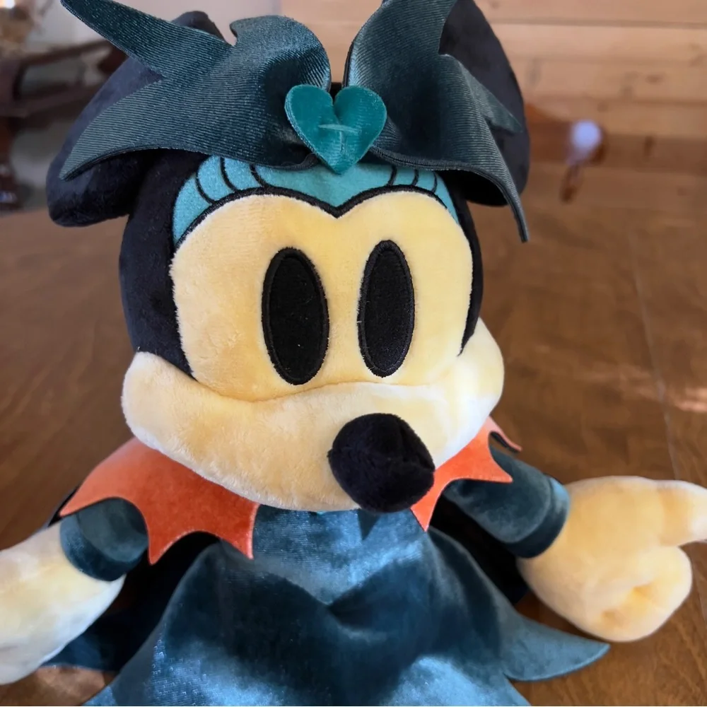 Disney Parks Happy Halloween Collection Minnie Mouse Plush Stuffed Toy Animal